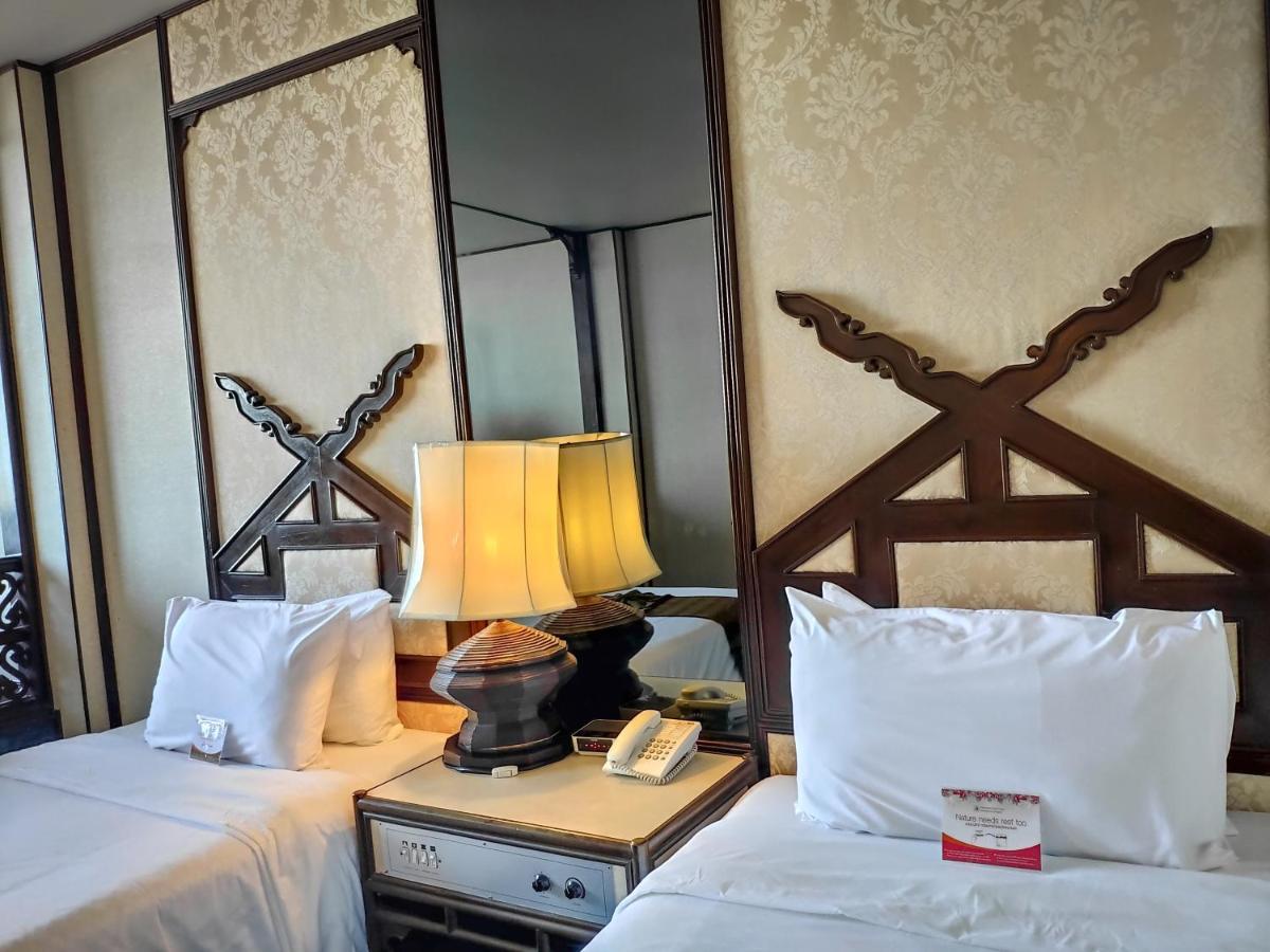 Chiang Mai Orchid Hotel Esterno foto