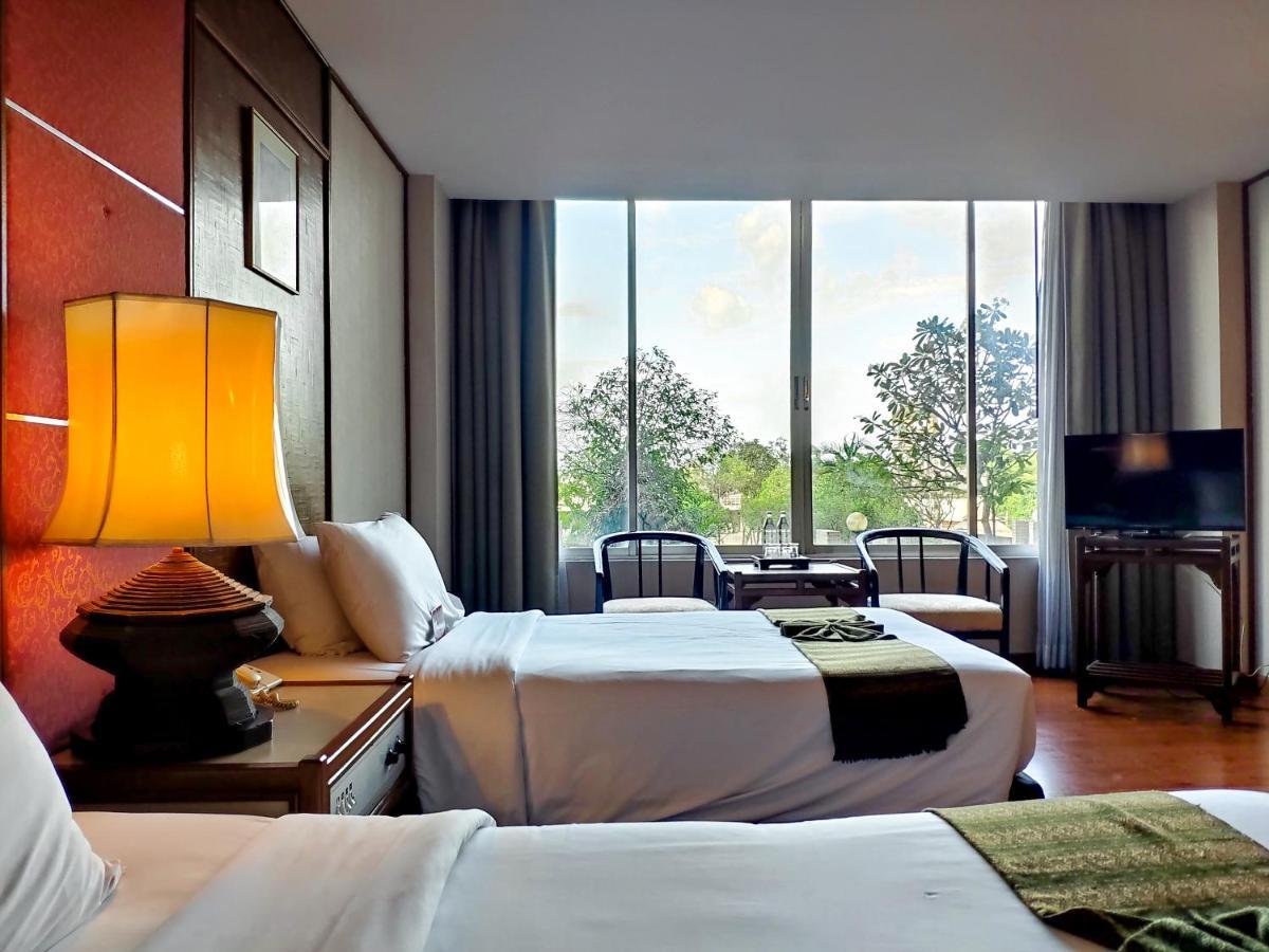 Chiang Mai Orchid Hotel Esterno foto