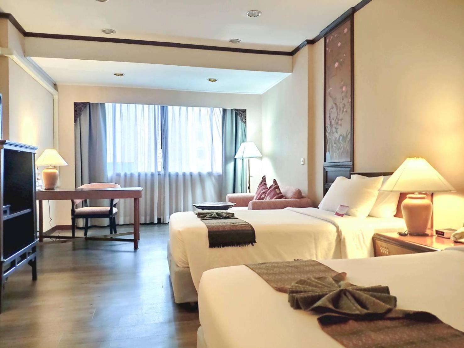 Chiang Mai Orchid Hotel Esterno foto
