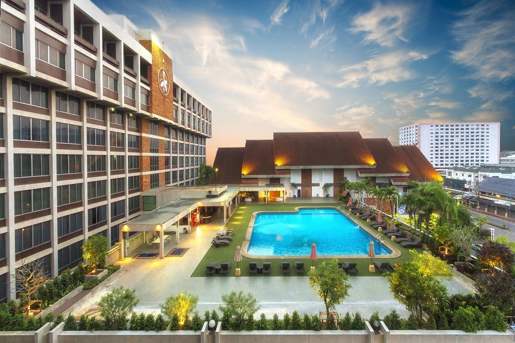 Chiang Mai Orchid Hotel Esterno foto